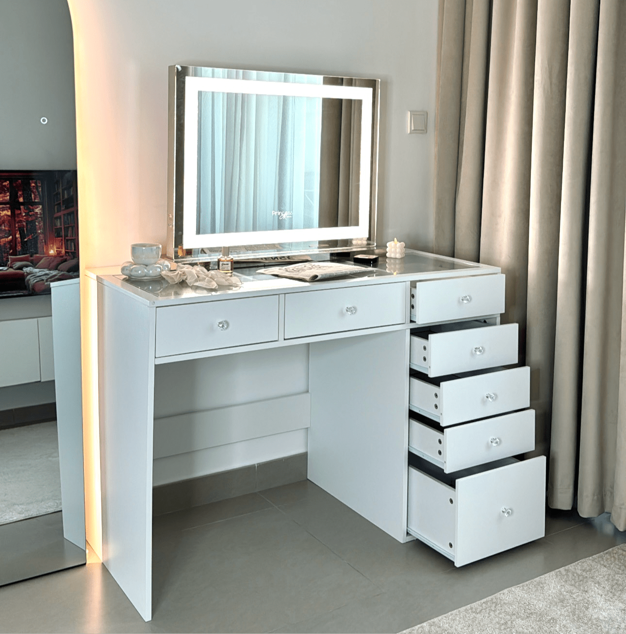 BABY VANITY - Princess Room