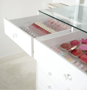 PRINCESS VANITY - Princess Room